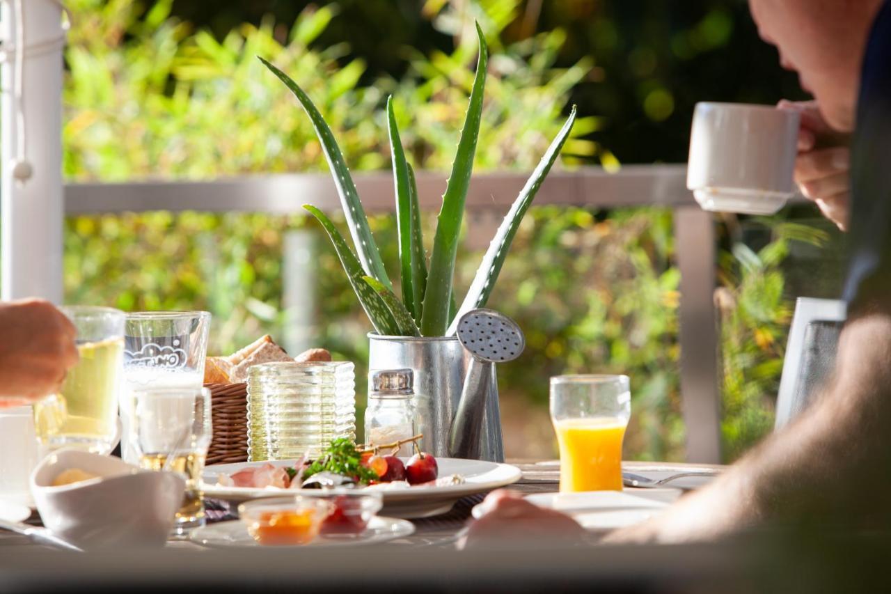 Weinhotel Restaurant Klostermuehle Ockfen Kültér fotó