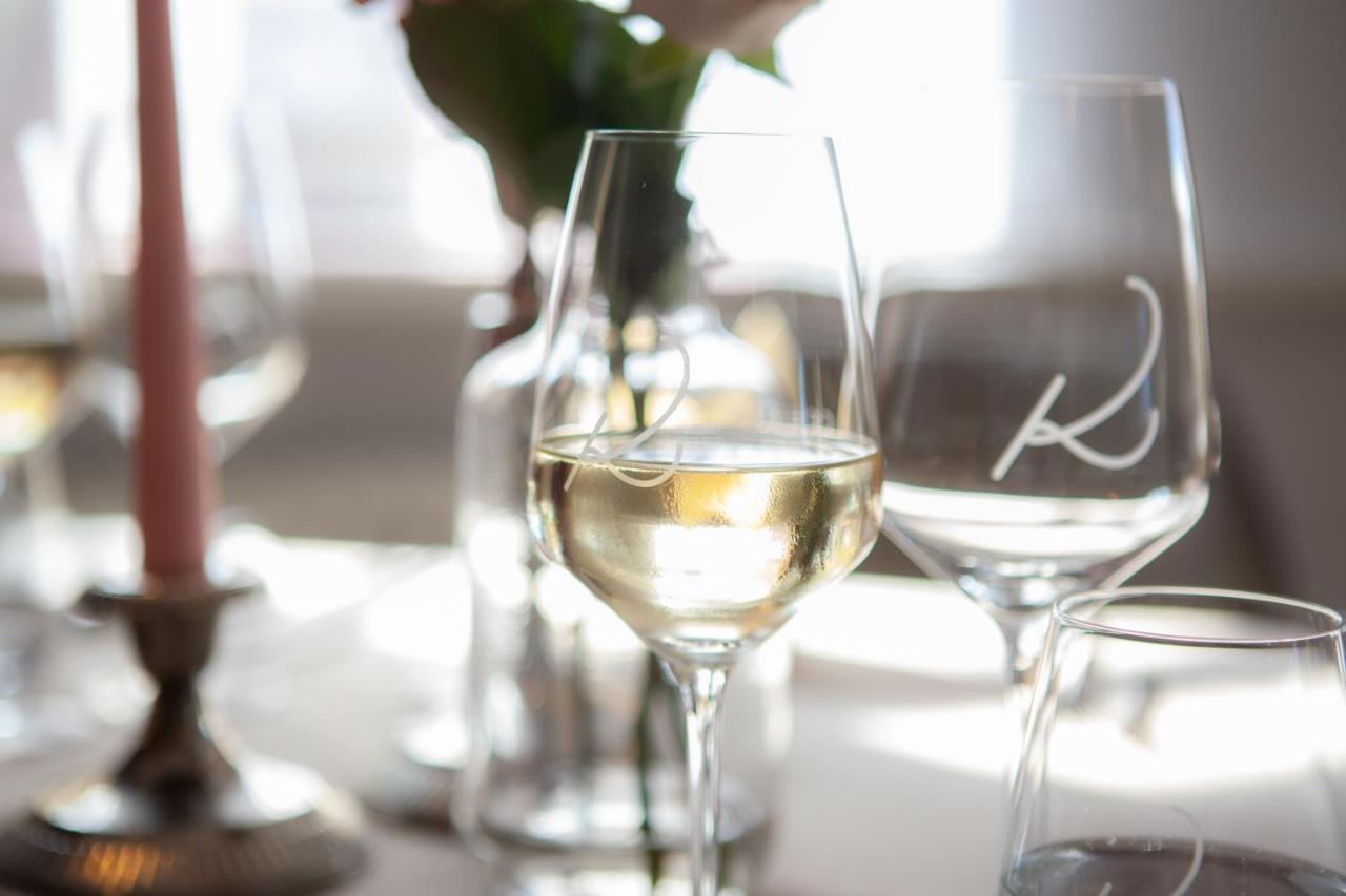 Weinhotel Restaurant Klostermuehle Ockfen Kültér fotó